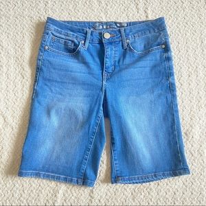 Seven 7 weekend Bermuda short size 6